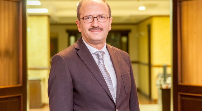 Kombassan Kağıt A.Ş. çalışanları için fabrikaya "dezenfeksiyon cihazı kabini" kurdu