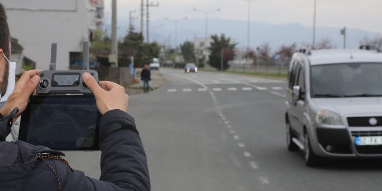 Sokağa çıkma yasağı olan vatandaşlar ‘drone’ ile denetlendi