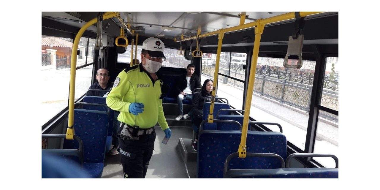Tokat’ta şehir içi dolmuşlarda koronavrüs denetimi