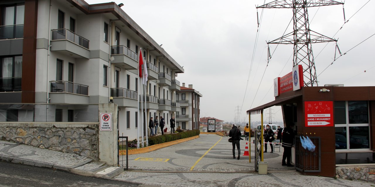 Ukrayna ve Özbekistan'dan gelen vatandaşlar Sakarya'da öğrenci yurtlarına yerleştirildi