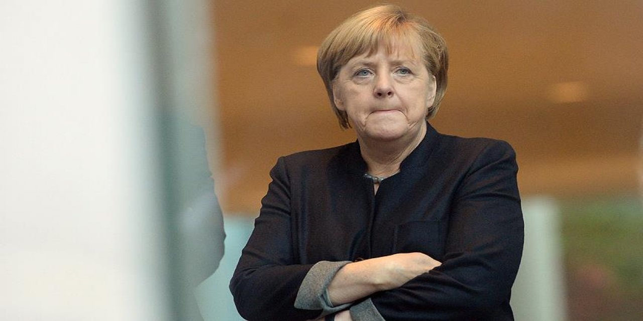 Merkel: Kovid-19, 2008 banka ve finans krizinden daha kötü