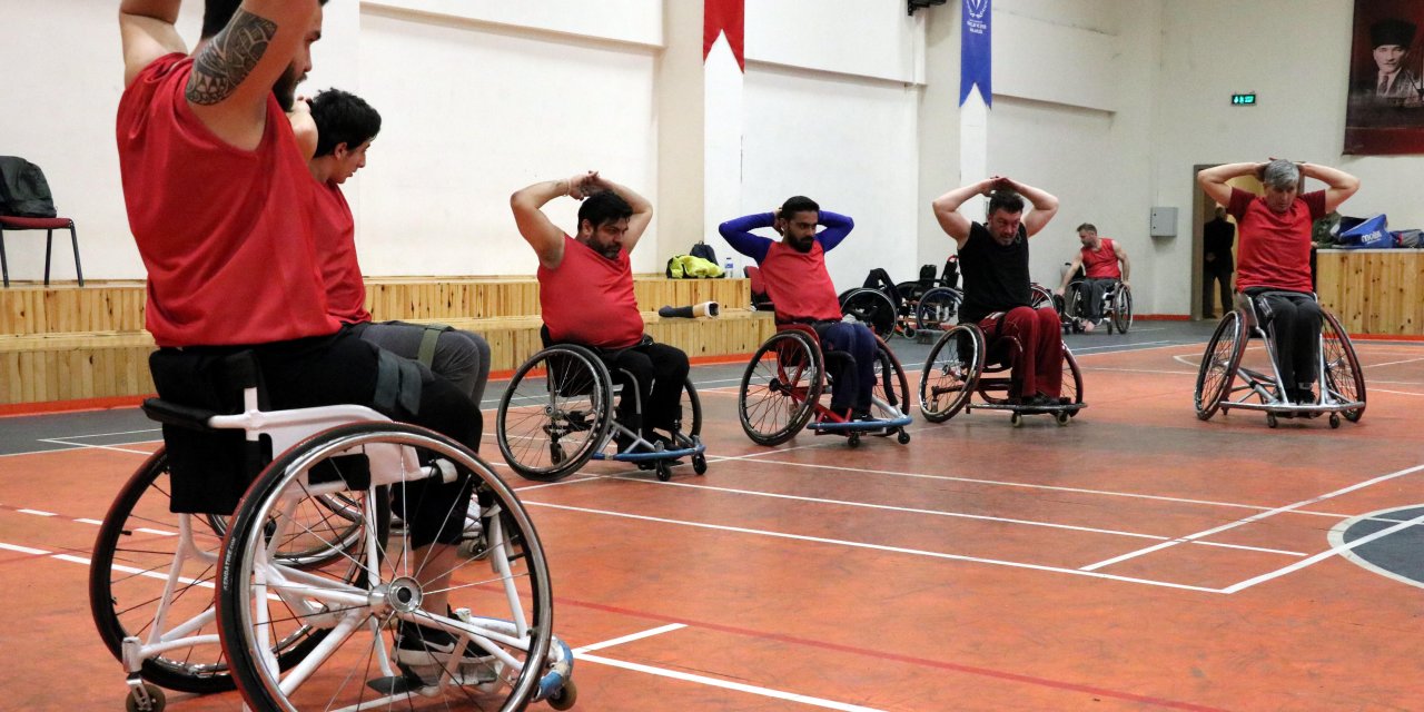 Kapatılan takım "küllerinden doğdu"