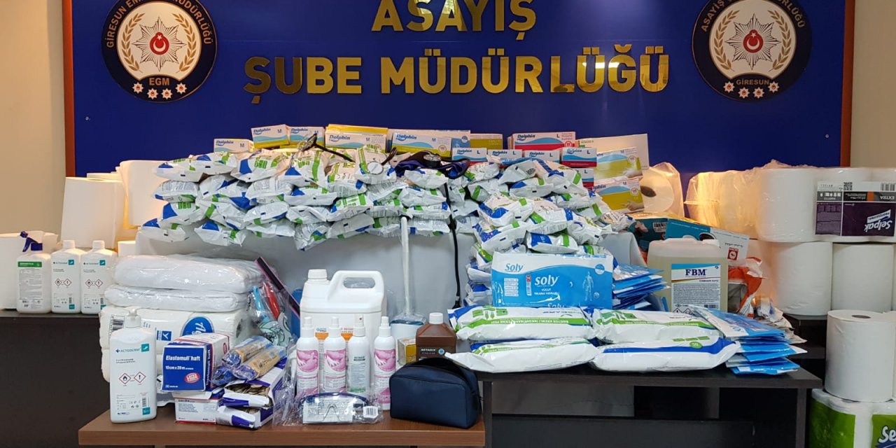 Giresun'da hastaneden sarf malzeme çaldıkları iddia edilen 2 hasta bakıcı tutuklandı