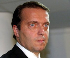 Cem Uzan'a hapis şoku!