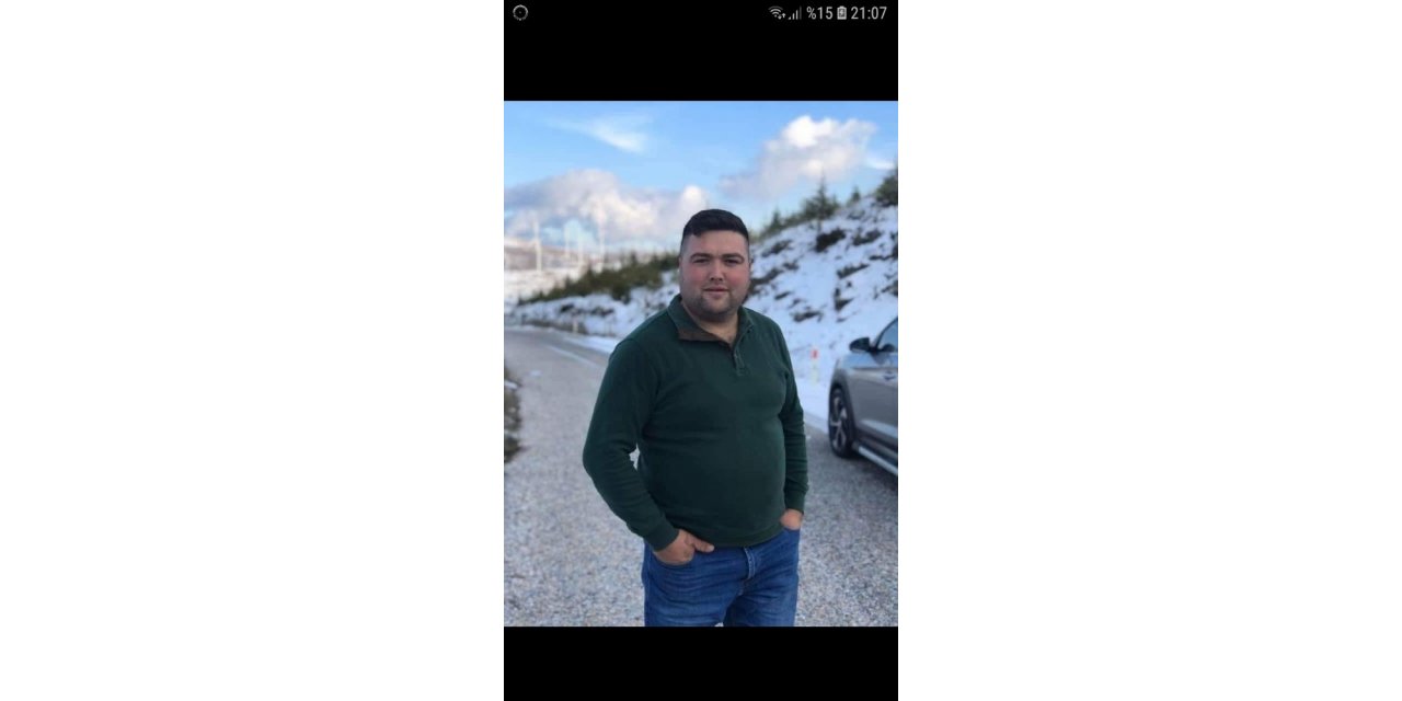 Minibüsle çarpışan motosikletin sürücüsü hayatını kaybetti