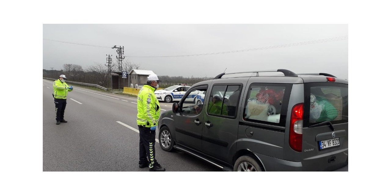 Sürücülere "zorunlu olmadıkça yolculuk yapmayın" uyarısı