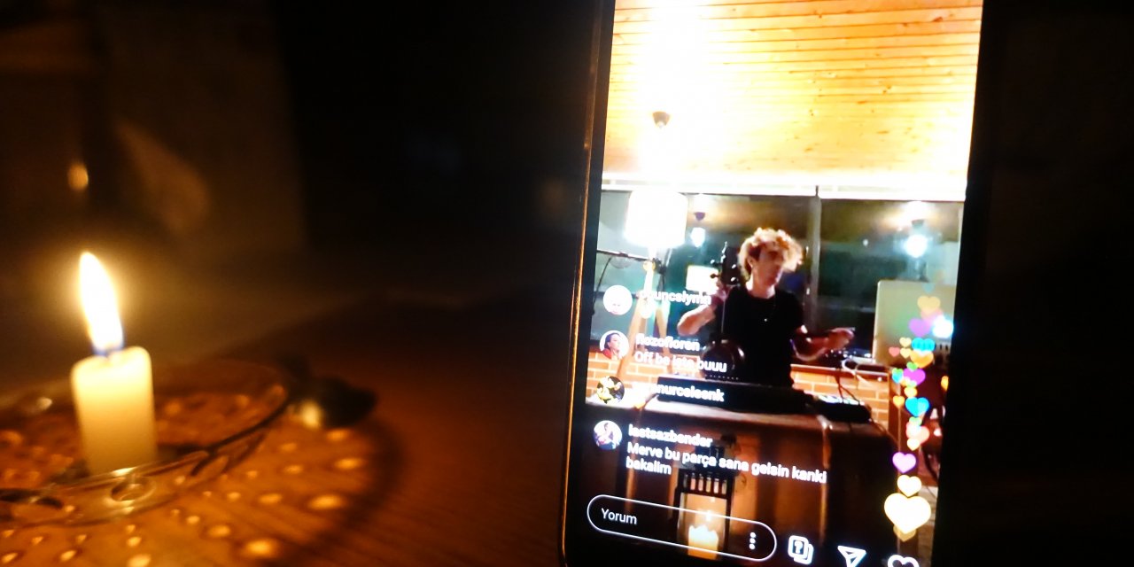 Mark Eliyahu online konser verdi