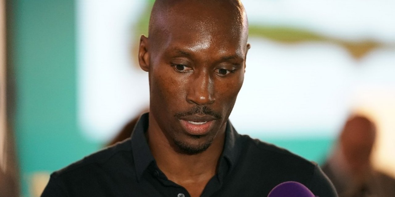 Atiba Hutchinson: "Takım arkadaşlarımı özledim"