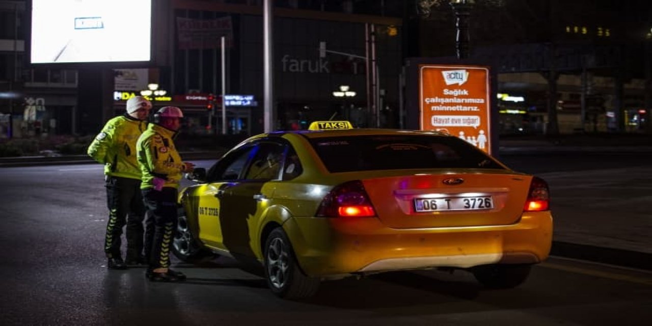 Plaka sınırlama uygulamasını ihlal eden taksiciye ceza kesildi