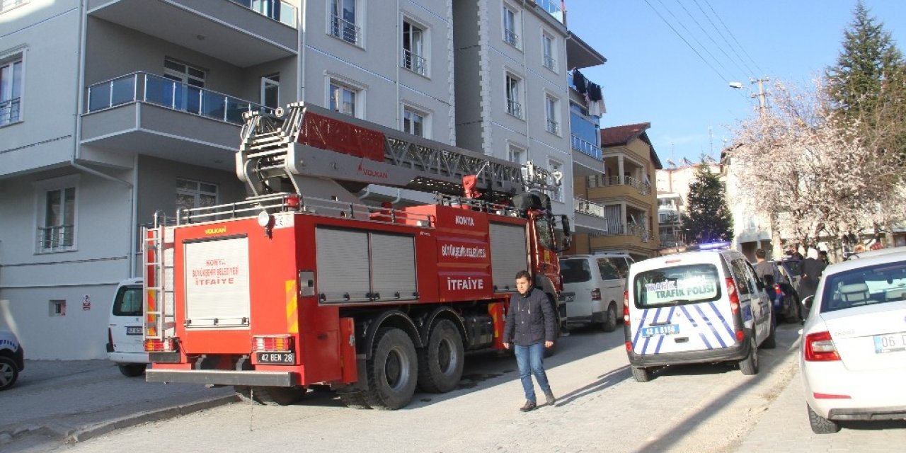 Konya'da elektrik panosu yandı! Büyümeden söndürüldü