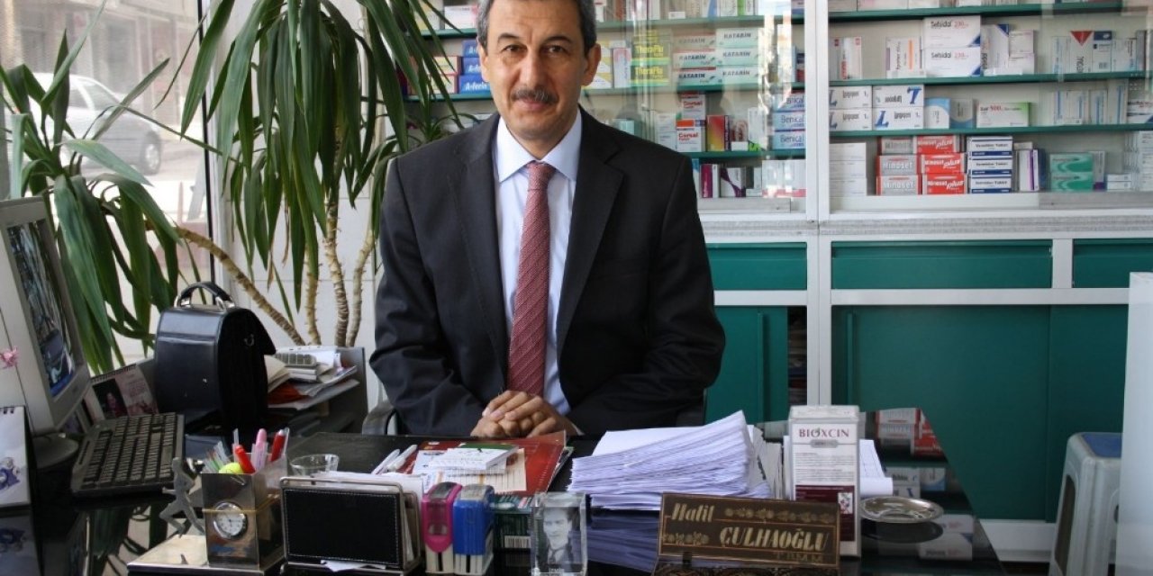 Eski bakan ve eşi korona virüsüne yakalandı