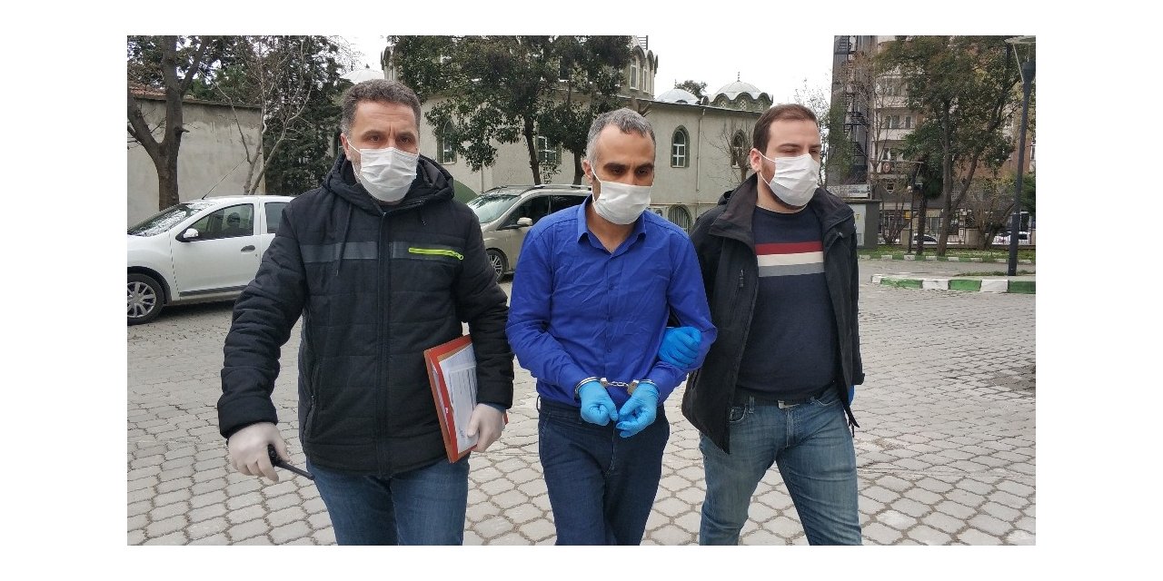 Babasını bıçakla ağır yaralayan genç adliyede