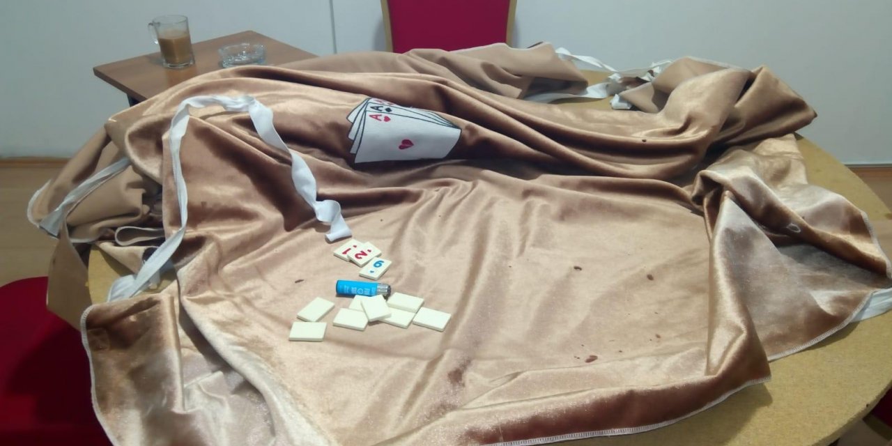 Tarihi dispanserin çalışanları maaşlarının ödenmesini talep ediyor