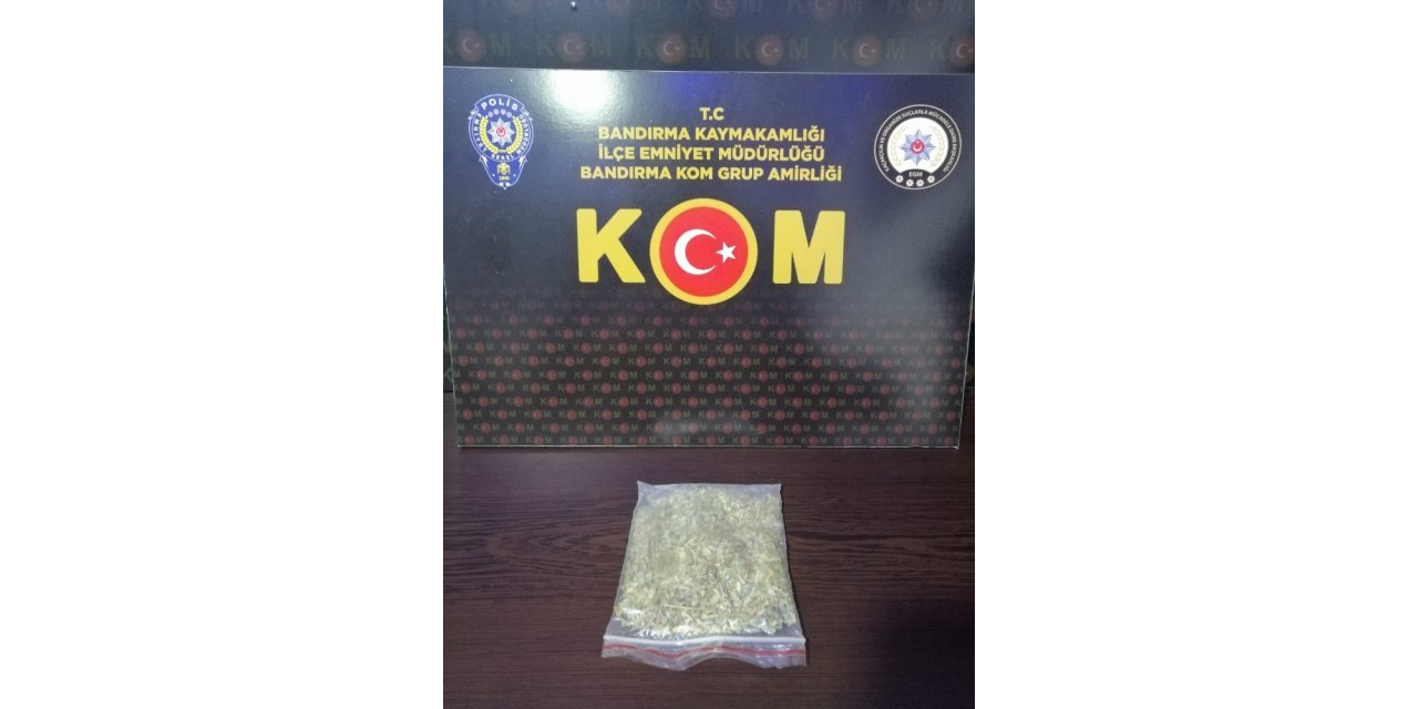 Balıkesir polisinden 2 uyuşturucu operasyonu