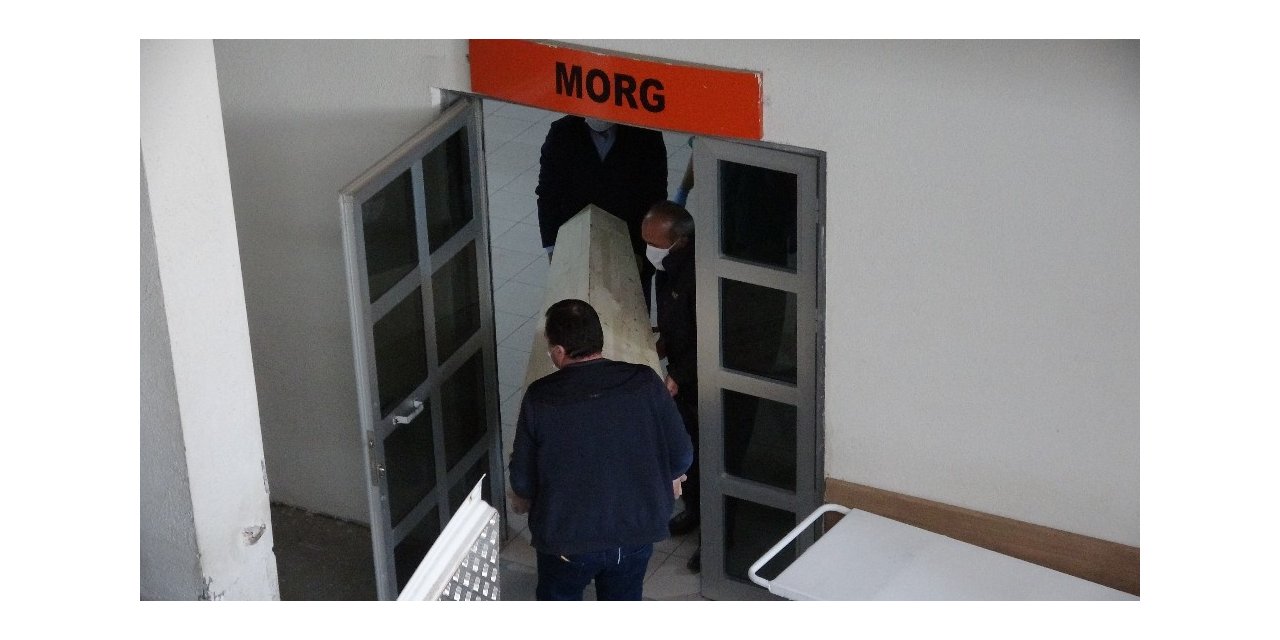 Hastaneden izinsiz çıkmıştı, korona virüsten hayatını kaybetti
