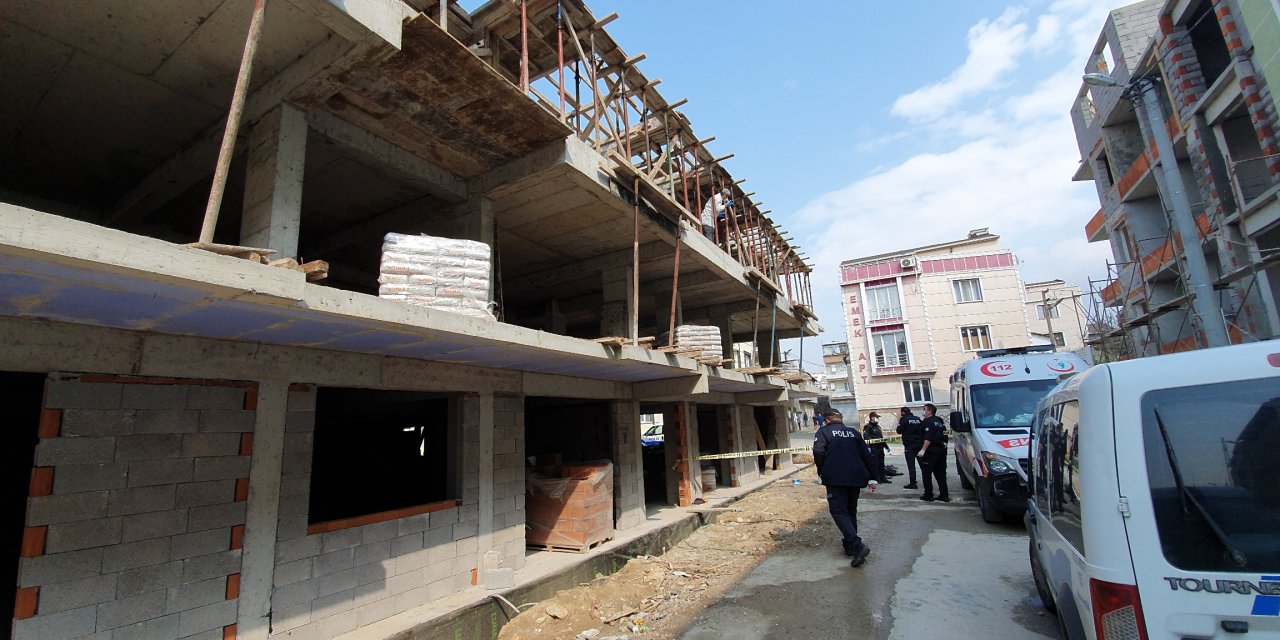 Bursa'da inşaattan düşen işçi öldü