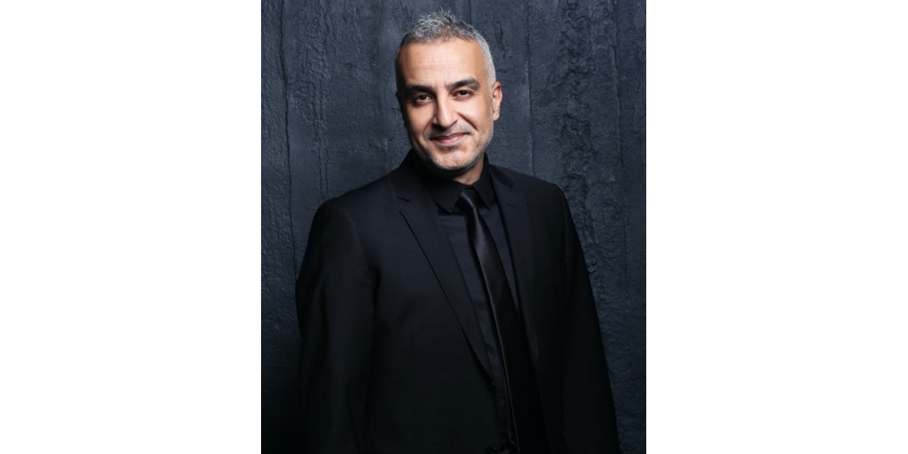 Yapımcı ve sunucu Bekir Develi'den "Evde kal" çağrısı: