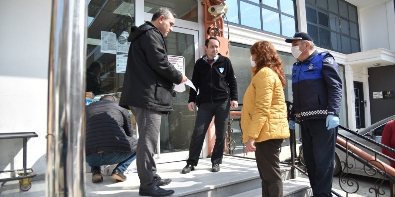 Kartepe’de ganyan ve iddaa bayileri de kapatıldı