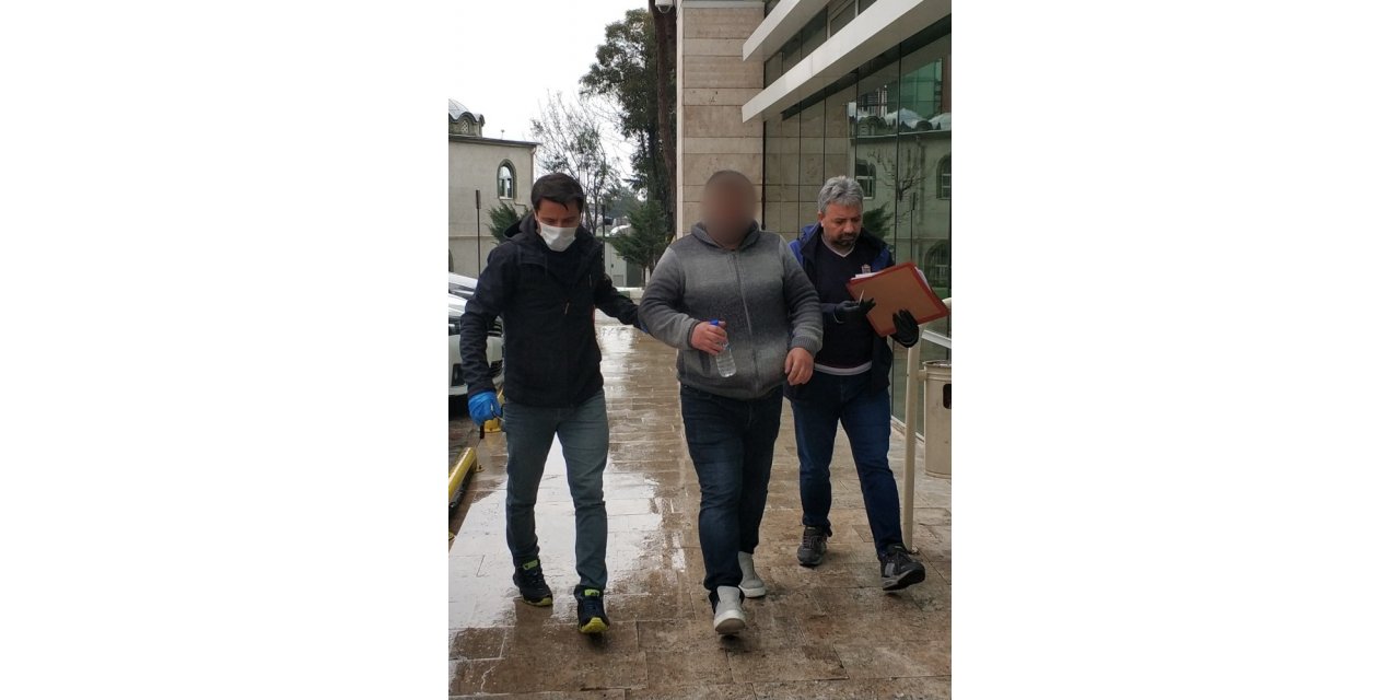 Samsun’da ruhsatsız üretilen 65 bin adet maske ele geçirildi