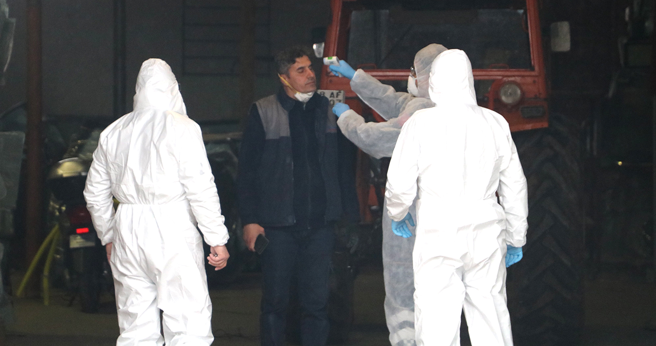 Sivas'ta ilginç olay! 'Araya mesafe koyalım' deyince polise şikayet etti   