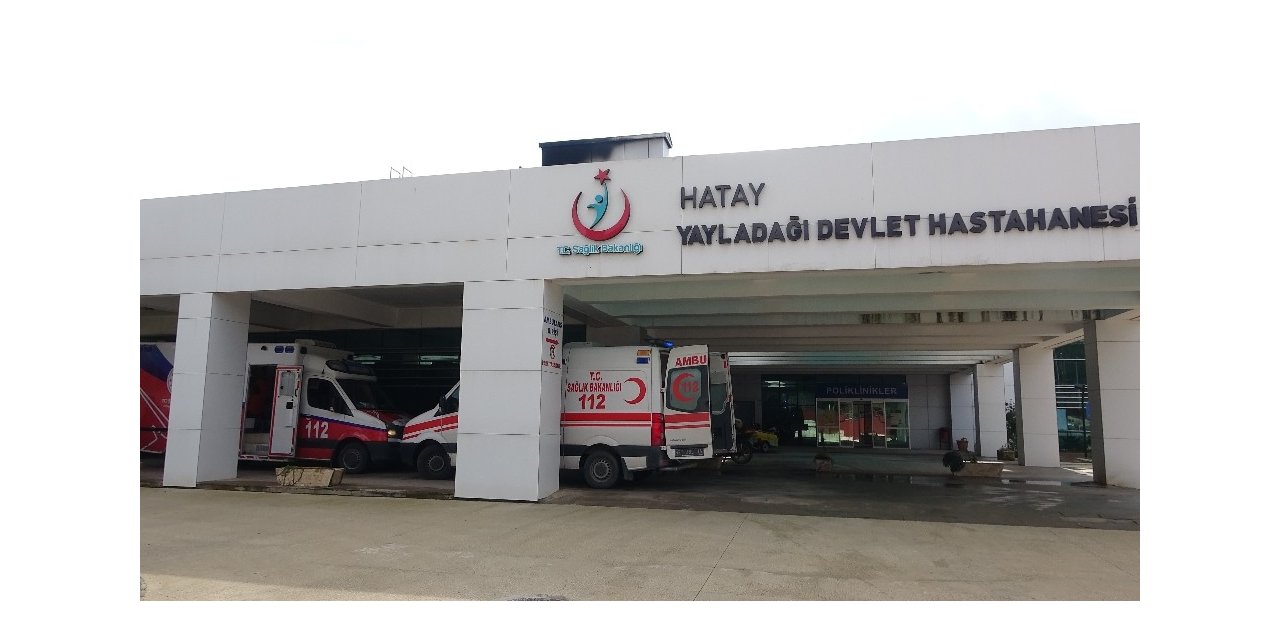 Kaçak göçmen taşıyan araç takla attı: 7 yaralı