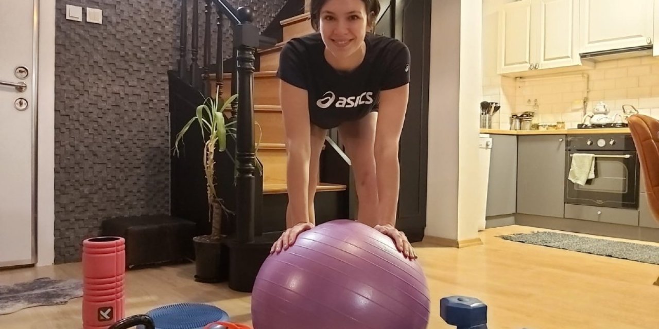 Beyza Arıcı: "Spor yapmaktan vazgeçmeyelim ve hareketsiz kalmayalım"