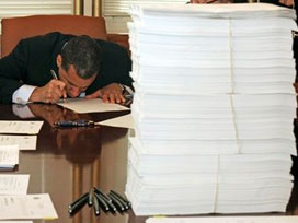 Görme engelli valinin veto azmi