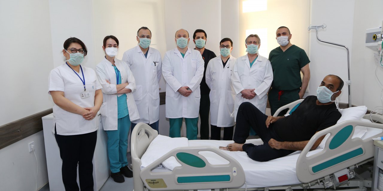 Kayseri'de kadavradan çıkarılan böbrek 20 yıldır diyalize giren hastaya umut oldu