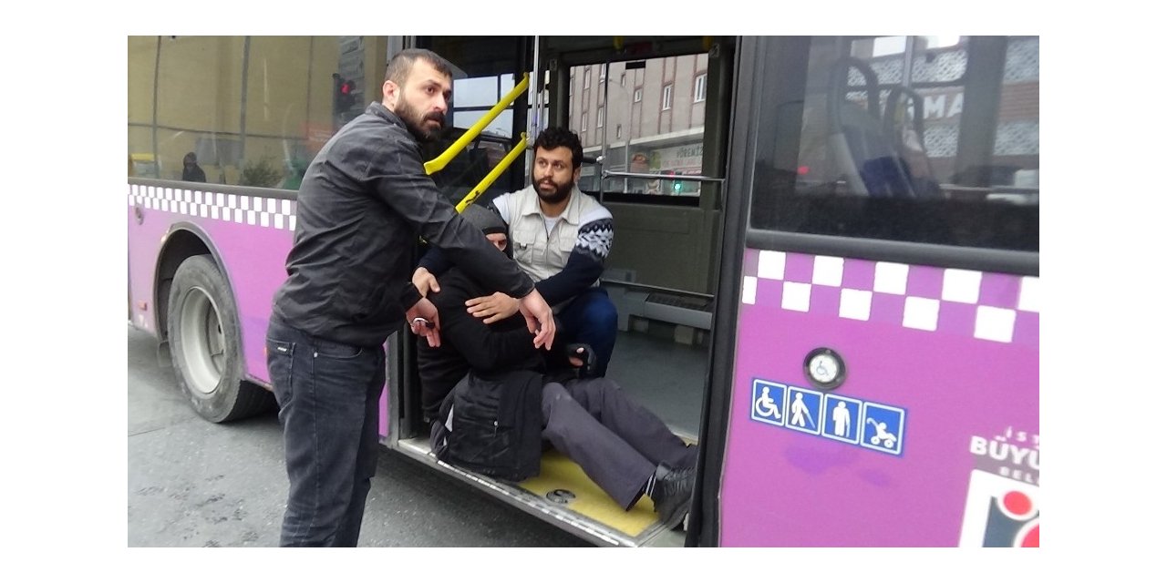 Kırmızı ışıkta geçen taksi faciaya neden olacaktı