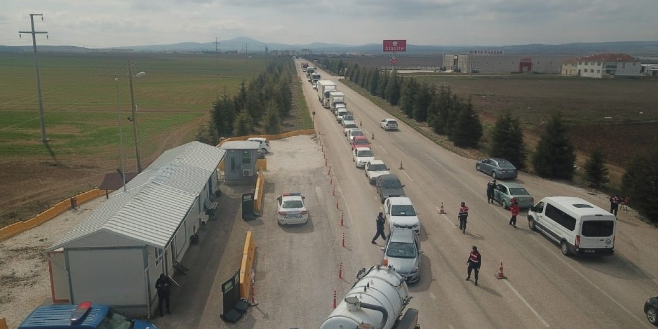 Jandarmanın virüs denetimi havadan görüntülendi