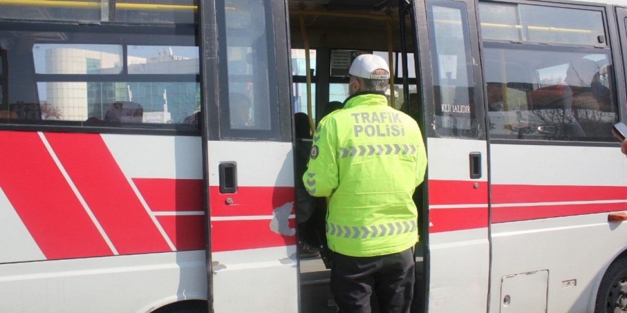 Yoğun yolcu taşıyan sürücü cezadan kurtulamadı