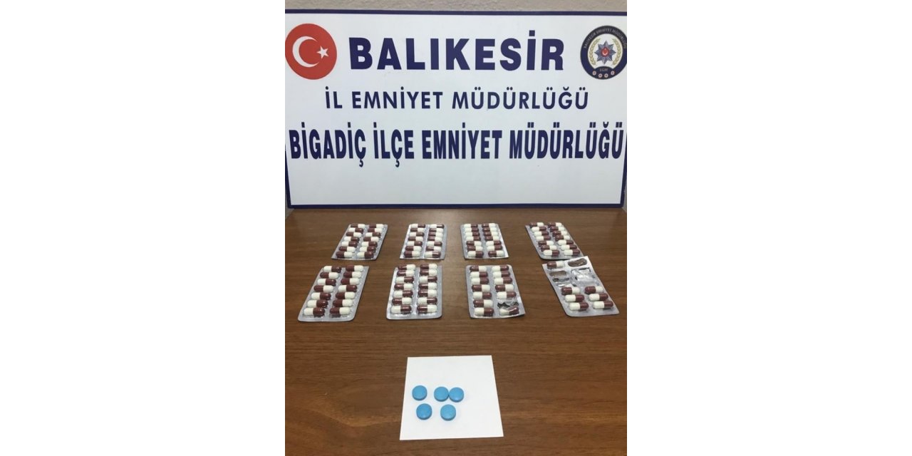 Balıkesir polisinden 4 kişiye uyuşturucu operasyonu