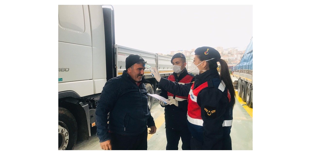 Jandarmadan sokağa çıkamayan 4 bin kişiye destek