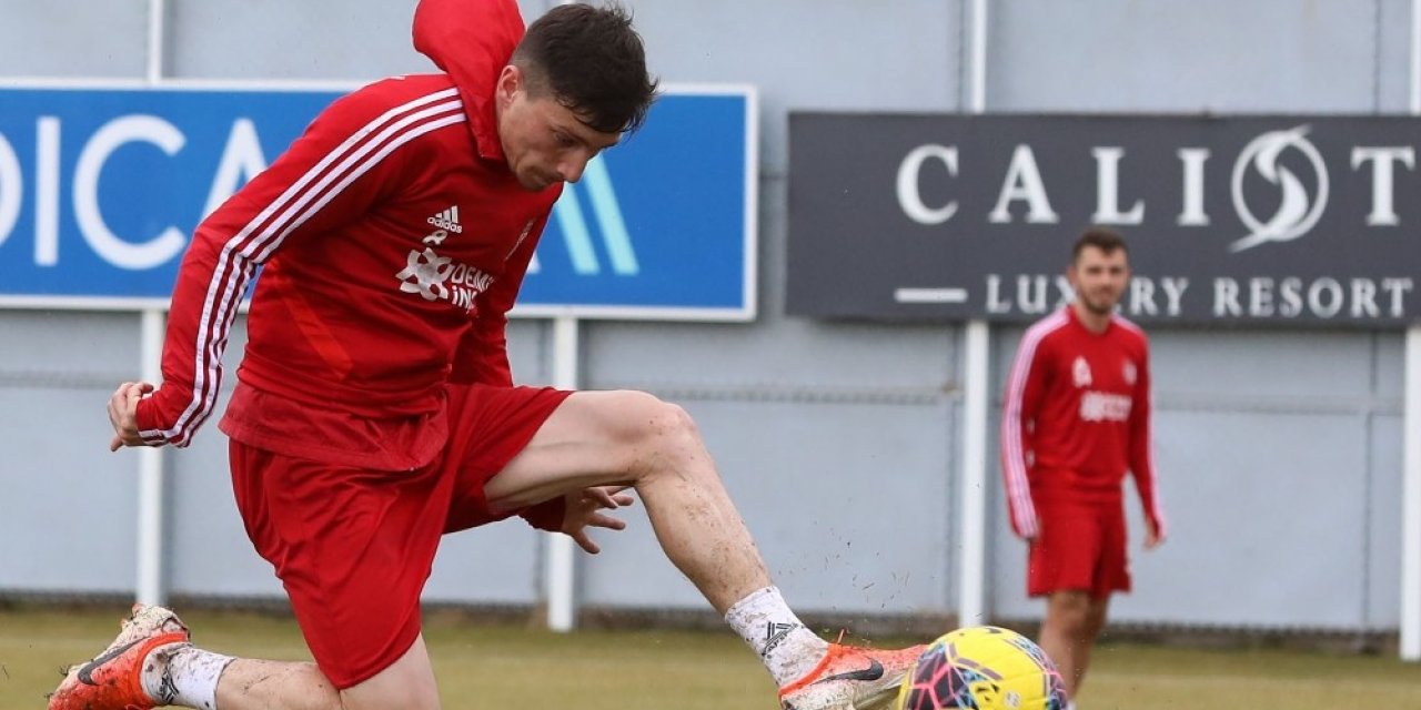 Mert Hakan Yandaş, Rıza Çalımbay ile idman yaptı