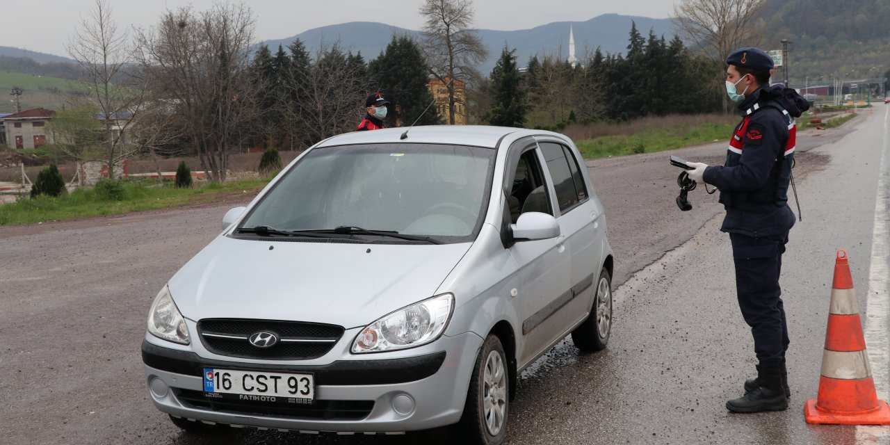 Yalova Valisi Muammer Erol'dan kente araç giriş çıkışı açıklaması: