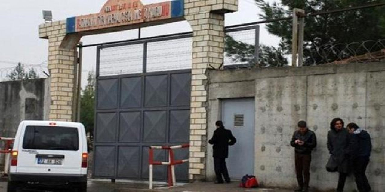 CEZAEVLERİNDEKİ TEDBİRLER 30 NİSAN'A KADAR UZATILDI
