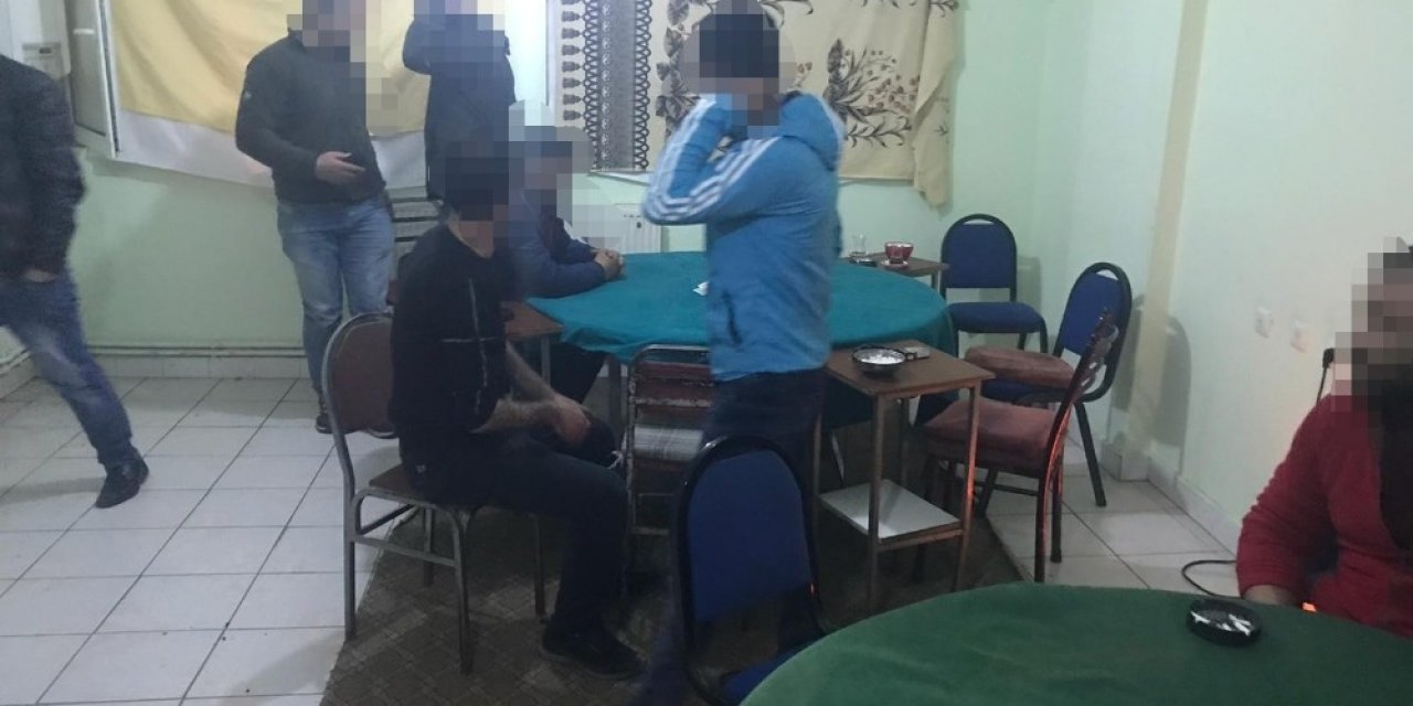 Kars’ta apartı kumar oynatmak için kiraladı