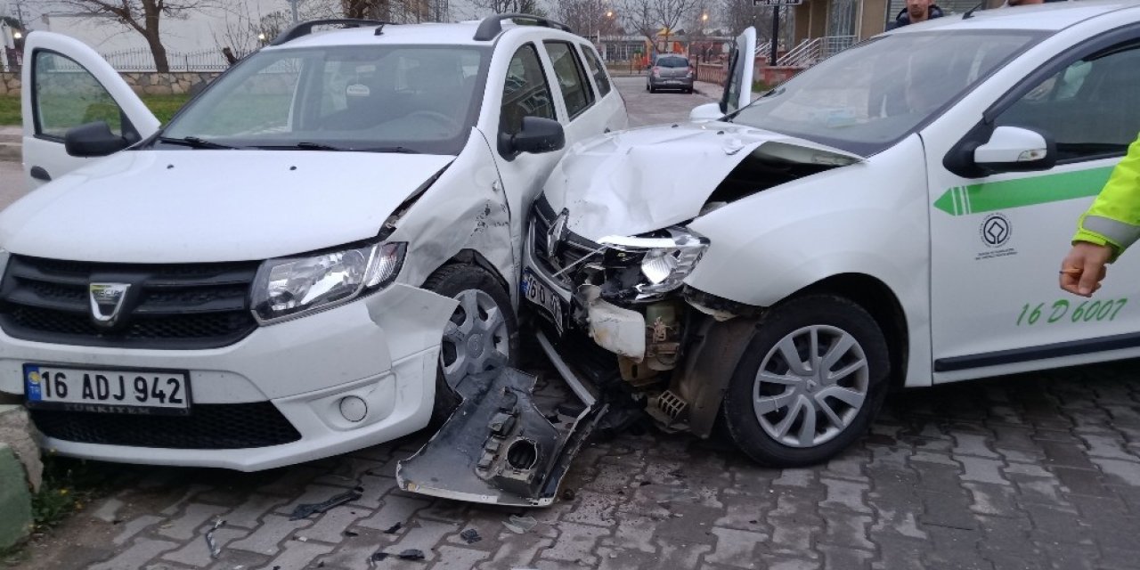 Bursa’da trafik kazası: 2 yaralı