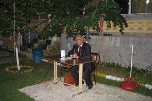 HZ. Hadimi Sohbetleri devam ediyor