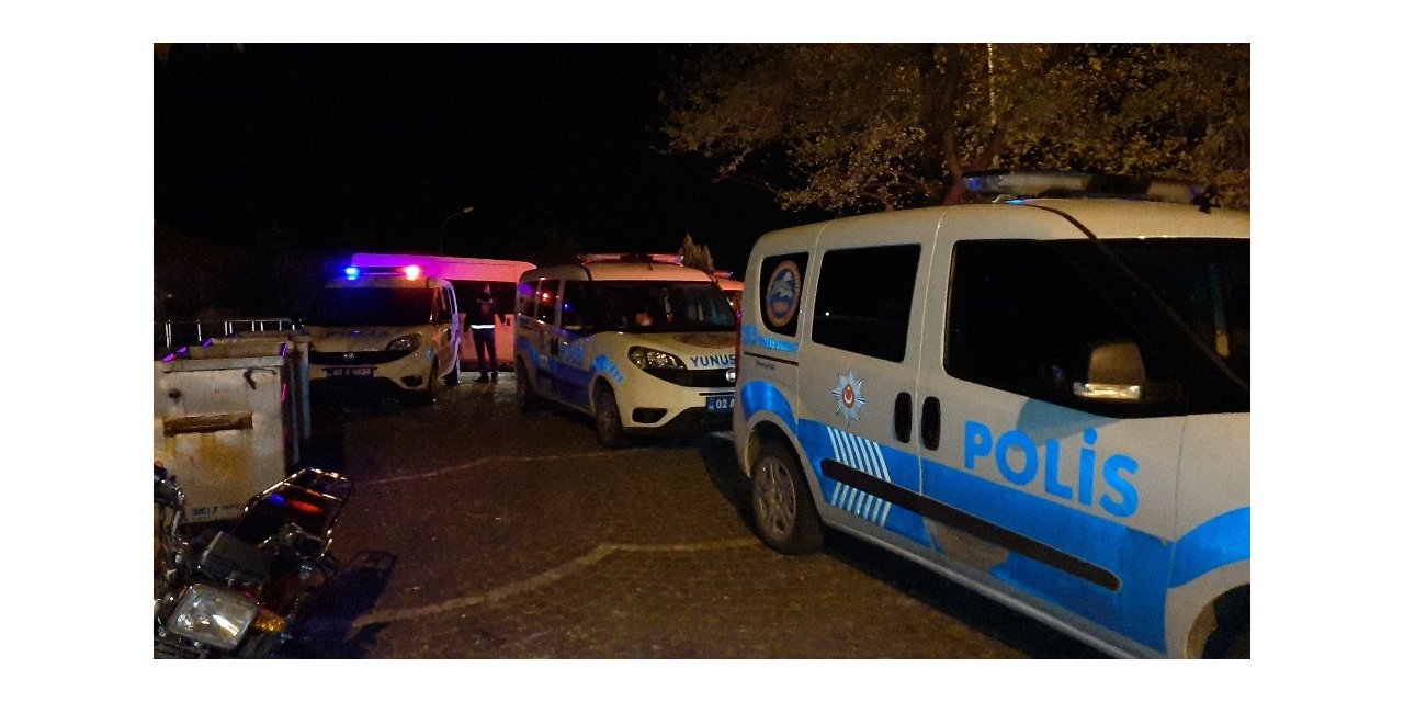 Koronayı unutup birbirine girdiler: 1 yaralı