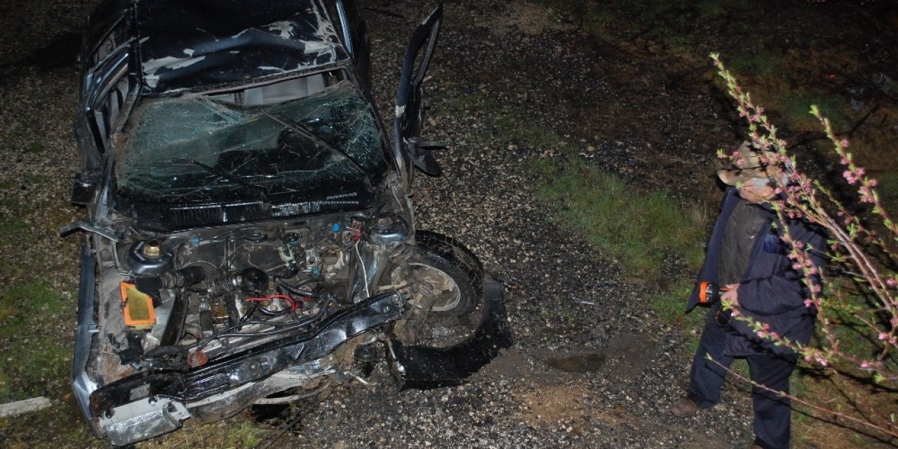 Tekirdağ’da feci kaza: Otomobil hurdaya döndü