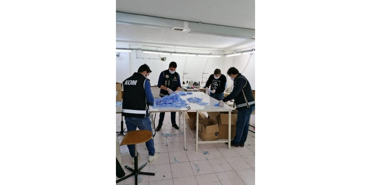 Konfeksiyon atölyesine kaçak maske operasyonu