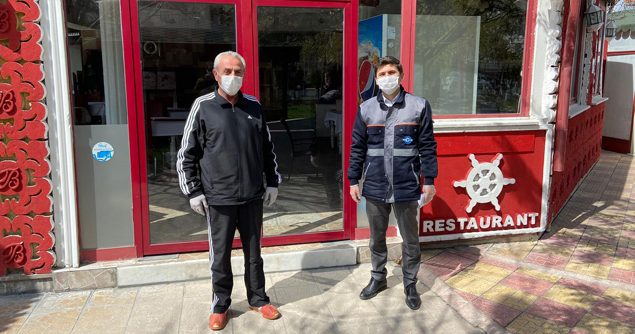 MEDAŞ elektriğini kestiği esnafın zararını karşıladı