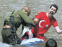 İsrailliler kanlı baskınla alay etti!