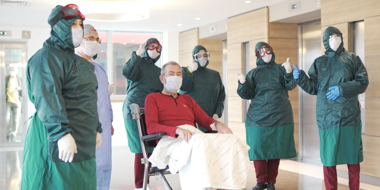 Samsun'da koronavirüs tedavisi biten hasta alkışlarla taburcu edildi