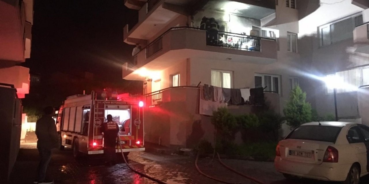 Kuşadası’nda ev yangını