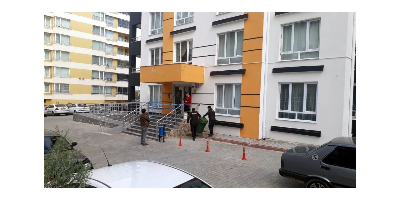 Kayseri’de 9 katlı bir bina karantinaya alındı