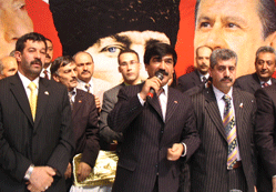 İktidara yürüyüş başladı