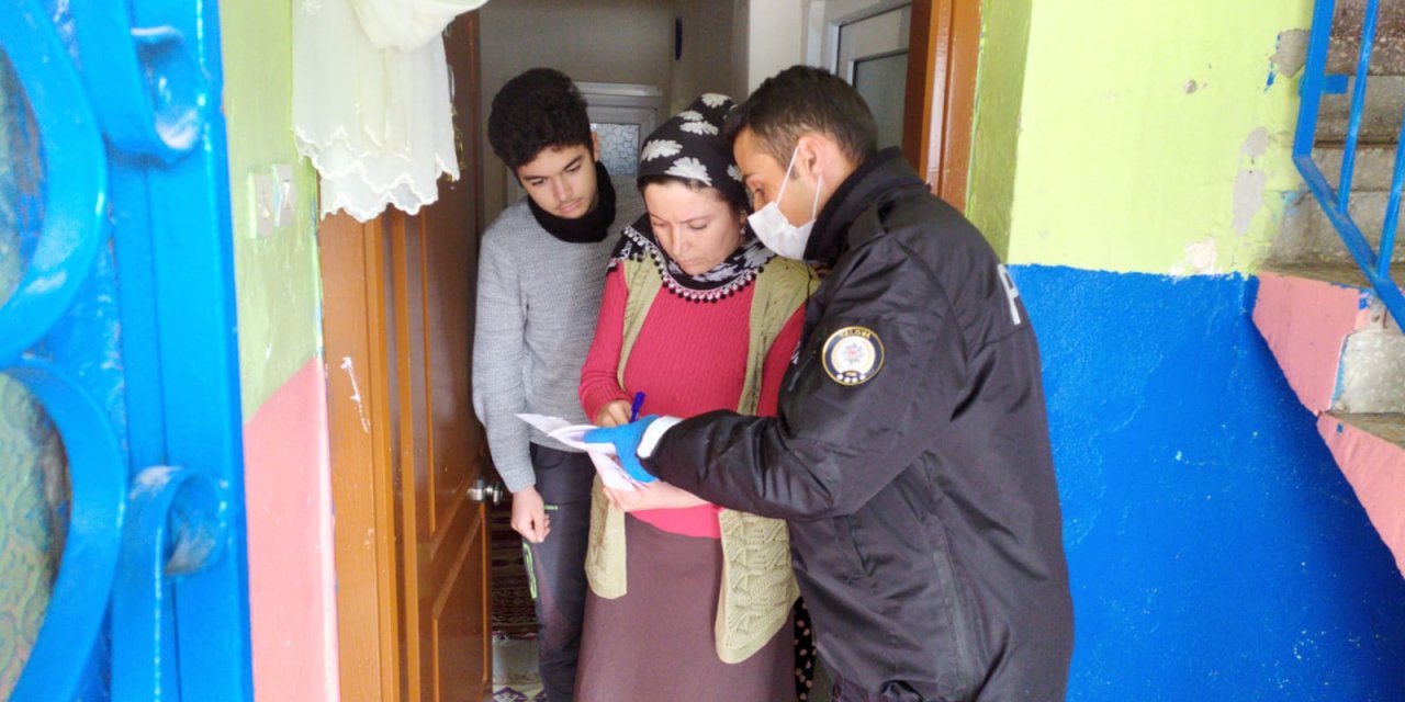 Yalova'da polisten yardım isteyen 3780 kişiye ihtiyaçları ulaştırıldı