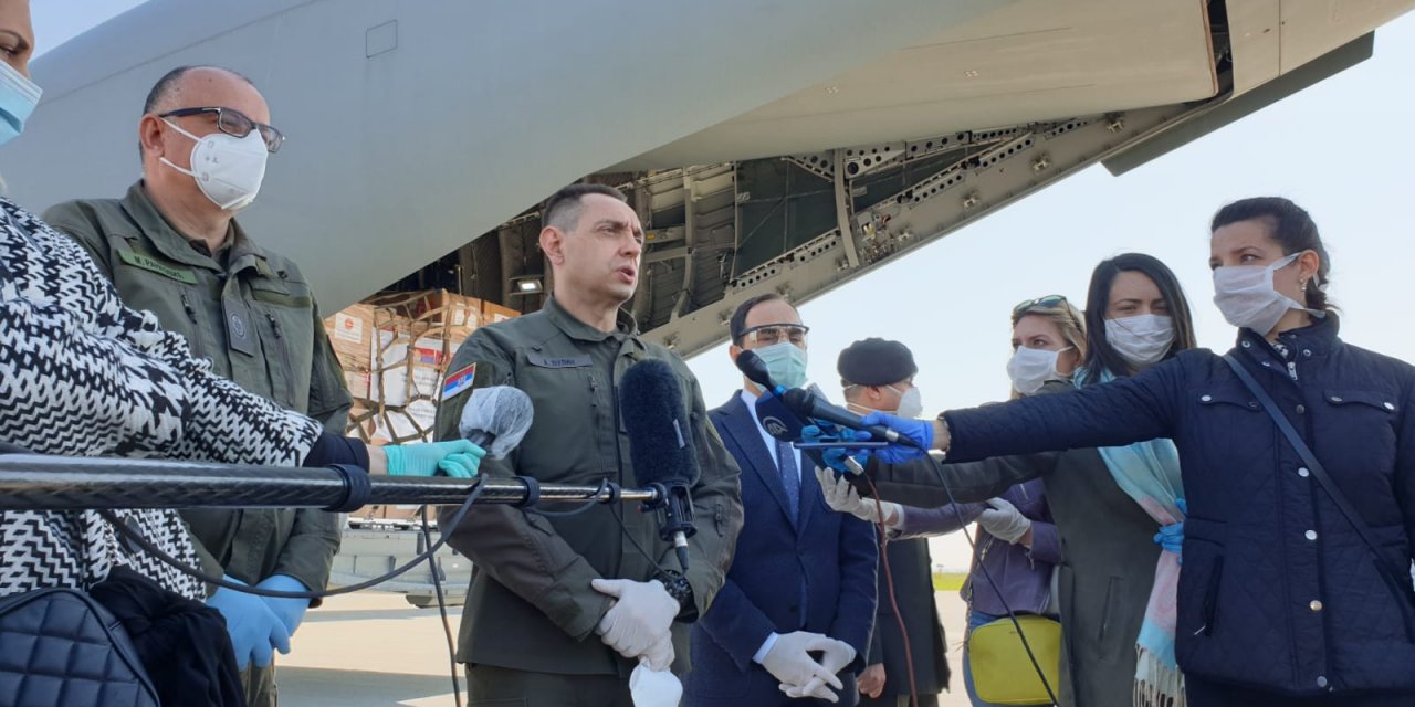 MSB: Türkiye'nin gönderdiği sağlık malzemeleri Sırbistan'a ulaştı